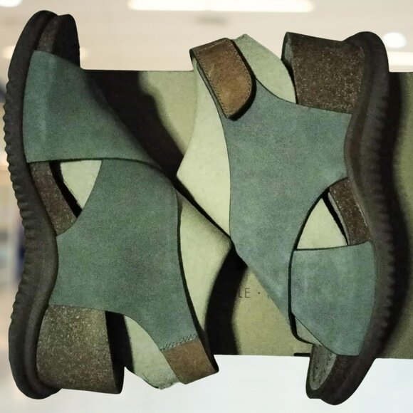 New Open Toe Wedge Sandal Sz 10 / Free Shipping - Picture 3 of 7